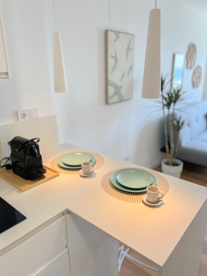 Cozy Studio With Sea Views Benalmádena Buitenkant foto