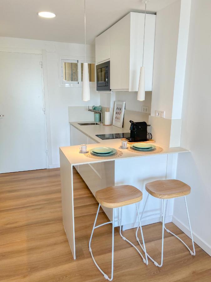 Cozy Studio With Sea Views Benalmádena Buitenkant foto